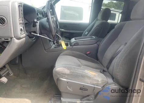 2002 Chevrolet Silverado K1500 из США, поврежденный, VIN 2GCEK19T221162853